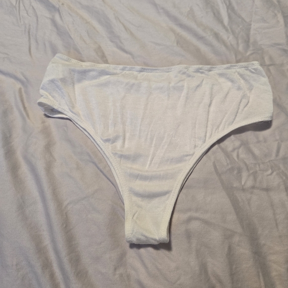 Fashion Nova Without A Trace Lace Dress - White. Size S. - Picture 8 of 14